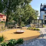 Penthouse & Posesja Plazowa By Posesja Lägenhet