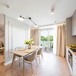 Apartment Penthouse & Posesja Plazowa By Posesja Grzybowo (West Pomeranian)