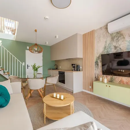 Posesja Plazowa Penthouse & By Posesja